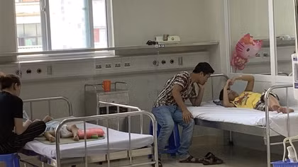 Quyết liệt phòng chống dịch bệnh mùa hè