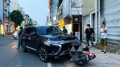 Thày giáo Công an dùng ô tô chặn bắt tên cướp