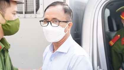 Đề nghị triệu tập cựu Phó Bí thư Thường trực Tỉnh ủy Bình Dương
