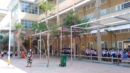 Đối phó F0, nhiều nơi mở cửa trường nhưng đóng cửa lớp
