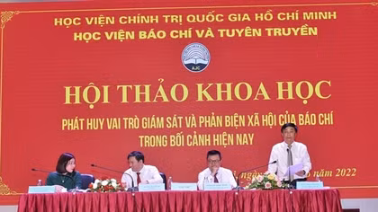 Không đánh đồng vai trò phản biện xã hội của báo chí với chỉ trích cực đoan