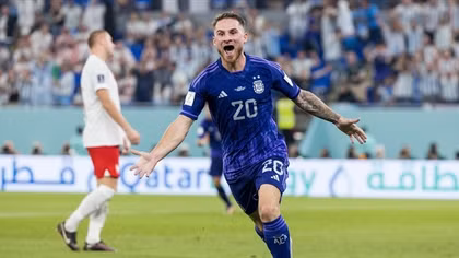 Mac Allister bước qua khủng hoảng để giải cứu Messi