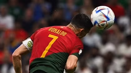 Phía sau bàn thắng không được tính cho Ronaldo