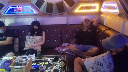 Triệt phá tụ điểm ma túy núp bóng cơ sở karaoke