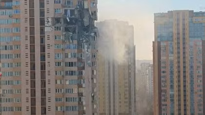 Tòa nhà chung cư ở Kiev trúng tên lửa Buk-M1