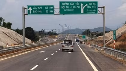 VEC “phớt” lời nhắc của Bộ GTVT về hư hỏng trên cao tốc Nội Bài - Lào Cai