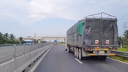 Nghiên cứu đầu tư mở rộng 2 tuyến cao tốc phía Nam