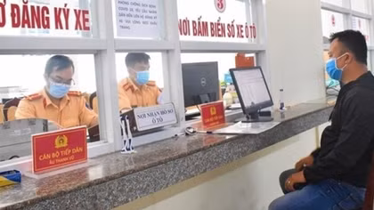 Hơn 3.400 Công an xã sẵn sàng đăng ký xe máy cho người dân