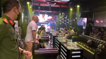 Phát hiện nhiều tụ điểm có bóng cười, ma túy