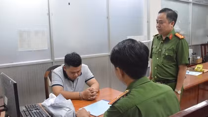 Đang làm rõ có hay không sự liên quan giữa hai vụ mạo danh ngân hàng để lừa đảo