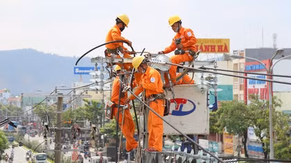EVNNPC đảm bảo cấp điện trong thời gian nghỉ lễ và SEA Games 31