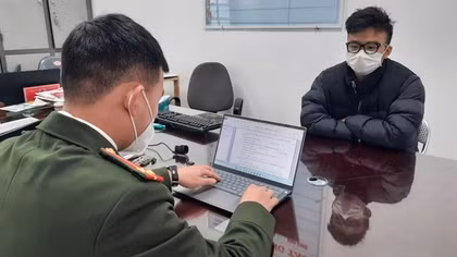 Lừa bán hàng qua mạng, chiếm đoạt hơn 1,3 tỷ đồng