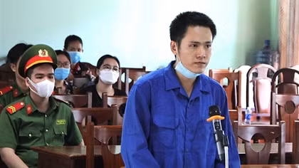 Đâm trọng thương anh rể sau khi cùng "cưa" hết 1 lít rượu