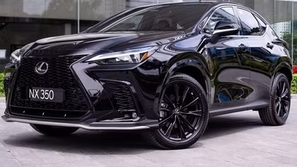 Xe sang Lexus NX350 vừa lăn bánh đã bị triệu hồi