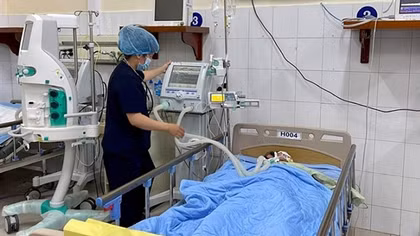 Hai anh em ruột ngộ độc rượu đã tử vong, thêm người nguy kịch