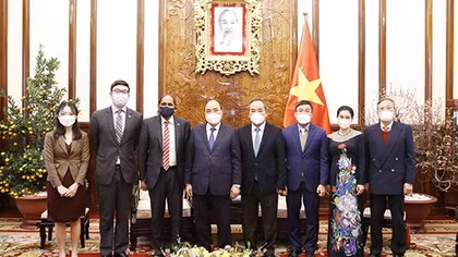 Chủ tịch nước Nguyễn Xuân Phúc tiếp khách quốc tế