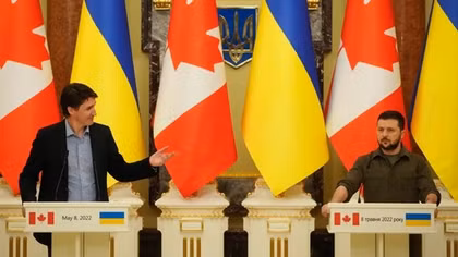 Thủ tướng Canada thăm Ukraine, mở lại sứ quán ở Kiev