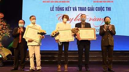 Những người lính trọn đời vì cuộc sống bình yên