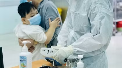 Thành lập khoa COVID-19 đầu tiên chuyên điều trị cho bệnh nhi