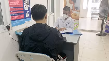 Tăng điều trị dự phòng để ngăn ngừa lây lan HIV