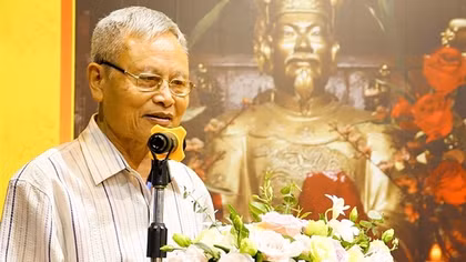 Tiến sĩ sử học Đinh Công Vỹ: Phác thảo những duyên nợ lịch sử