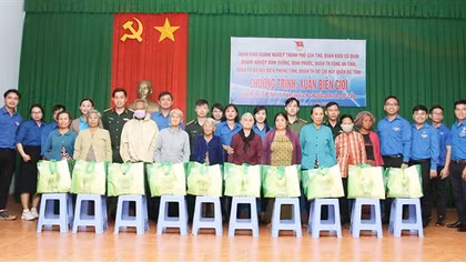 Nhiều hoạt động chăm lo Tết cho người dân