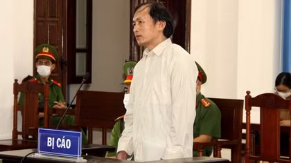 Vụ sát hại bố, mẹ và em gái: Buộc đối tượng phải chữa bệnh