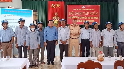 Tuyên truyền Luật Giao thông đường bộ đến các tầng lớp nhân dân