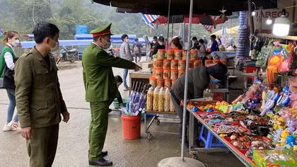 Bảo đảm an ninh, an toàn cho du khách vãn cảnh Chùa Hương