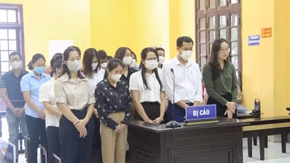 Phạt tù 19 cán bộ môi giới, giúp sức các thí sinh trong kỳ thi công chức