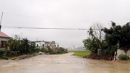Dự án đường ven biển “đắp chiếu” vì vướng mặt bằng