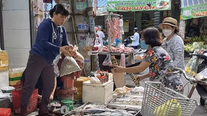 Kiểm soát an toàn thực phẩm "đổ" vào TP Hồ Chí Minh