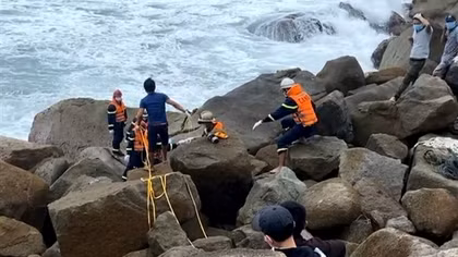 Tìm thấy thi thể du khách sau 5 ngày mất tích khi tắm biển
