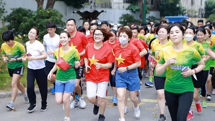 Chạy gây quỹ cho các cặp vợ chồng mang gene bệnh hiếm
