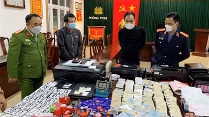 Cảnh sát hình sự đất Cố đô