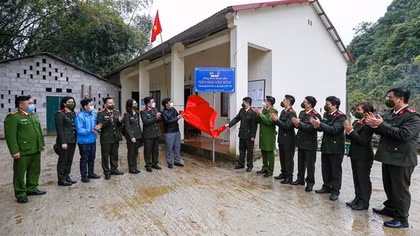 "Sẻ chia yêu thương 2022" đến với vùng cao Trùng Khánh