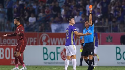 Hà Nội FC: Khi thất bại chỉ ra điều đáng sợ âm ỉ