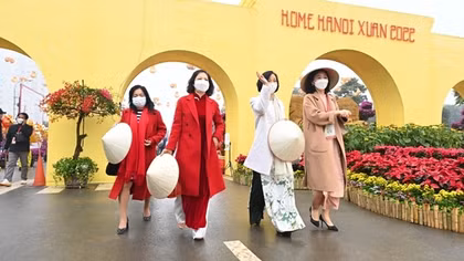 Hà Nội không thiếu điểm vui xuân