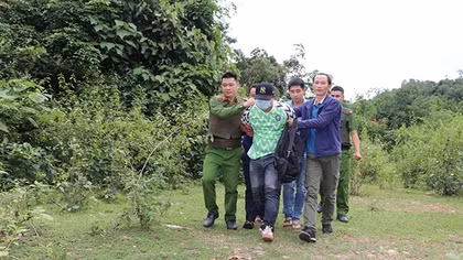 Những người lính can trường nơi tuyến lửa