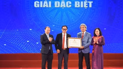Trao Giải báo chí toàn quốc "Vì sự nghiệp Giáo dục Việt Nam" năm 2022