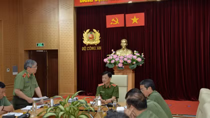 Chuẩn bị chu đáo những hoạt động hướng tới Lễ kỷ niệm 60 năm Ngày truyền thống Cảnh sát nhân dân