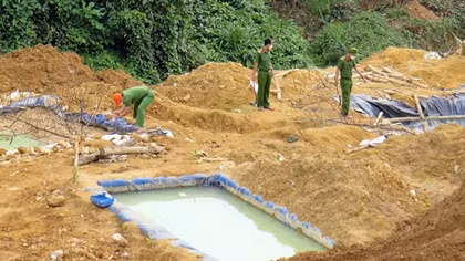 Rót 19,4 tỷ để đóng cửa mỏ vàng Bồng Miêu