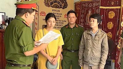 Lừa bán đất để lấy tiền nộp cho…đối tượng lừa đảo