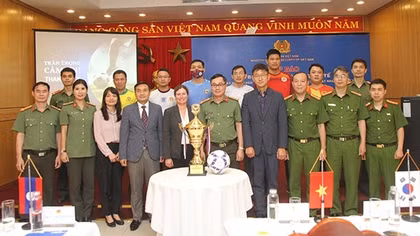 Tăng cường hợp tác giữa Bộ Công an với đại diện cơ quan ngoại giao các nước