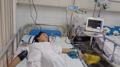 Cứu sống người phụ nữ cùng lúc mắc 3 bệnh cực kỳ nguy hiểm