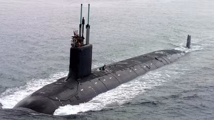 Ông Shoigu báo cáo khẩn Tổng thống Putin vụ tàu ngầm hạt nhân Mỹ