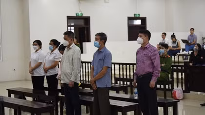 Cựu Thứ trưởng Bộ Y tế Trương Quốc Cường được giảm án