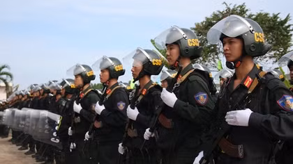 Công an TP Hồ Chí Minh ra mắt “quả đấm thép” mới