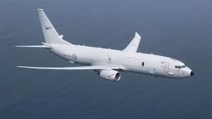 Việt Nam nói gì về việc máy bay Australia bị Trung Quốc chặn trên Biển Đông?