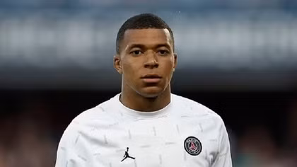 Báo Pháp: Mbappe ở lại PSG